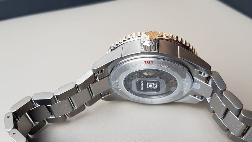 Часы Rado Captain Cook High-Tech Ceramic