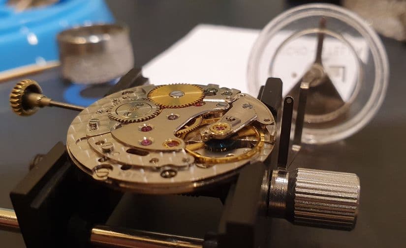 Ремонт винтажных Rolex DateJust в сервис-центре Luxor