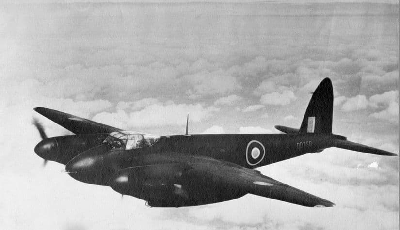 Самолет Mosquito