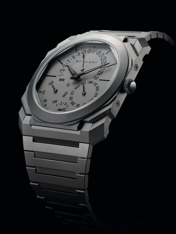 Самый тонкий вечный календарь в мире Octo Finissimo Perpetual Calendar