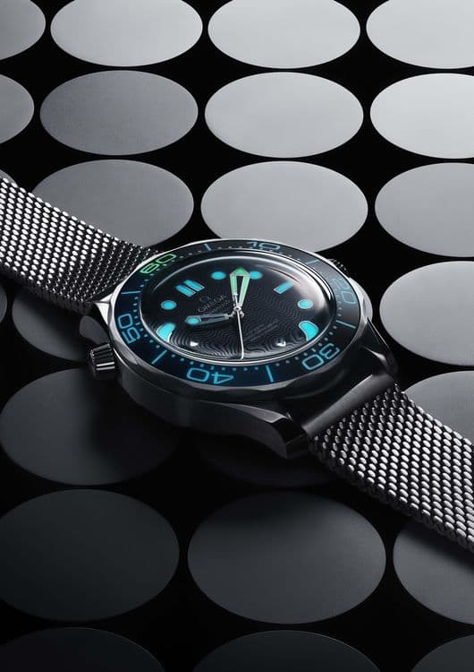 Часы Seamaster Diver 300M 60 Years Of James Bond
