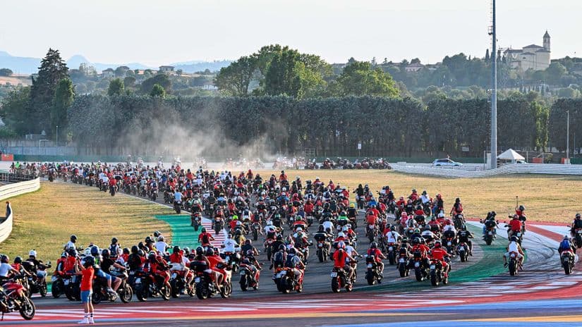Всемирная неделя Ducati