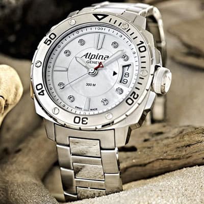 Часы Alpina Diver Midsize