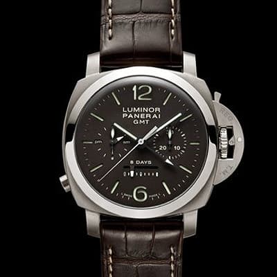 Officine Panerai  Luminor Crono Monopulsante Titano
