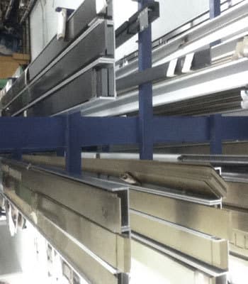 Из медных и стальных листов 5-осные CNC могут вырезать до 600 различных деталей