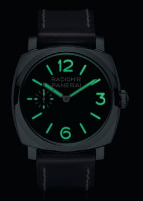 Officine Panerai Special Editions Radiomir 1940 в корпусе 47 мм из стали с калибром OP XXVII, циферблат- сэндвич с люминесцентным нижним слоем