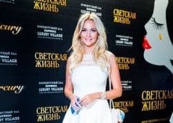 Владимир Вдовиченков, Оксана Федорова и Виктория Лопырева на показе «Светской жизни»