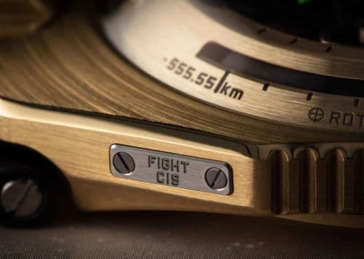 Часы Urwerk для борьбы с коронавирусом продали за 96 500 франков