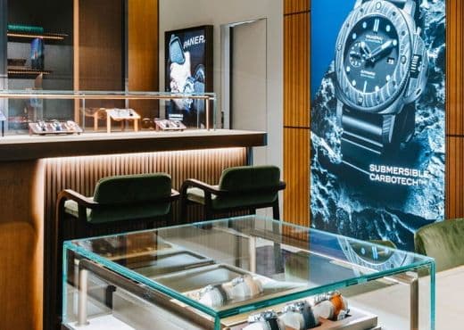 Продажи часовых домов группы Richemont снизились на 4 процента