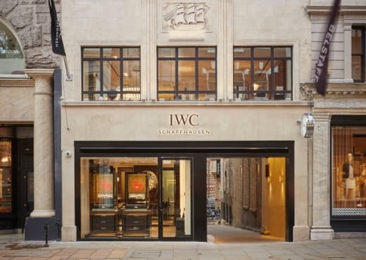 IWC вводит услугу кредитования в лондонском бутике