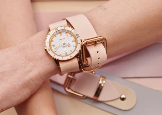 Дизайнер кожаных бандажей создала женственные часы для Rado