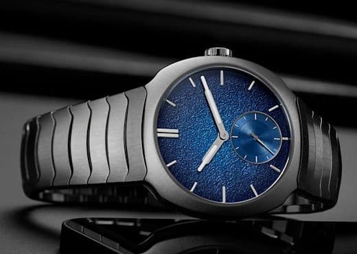 H. Moser & Cie. представляет первые часы с микро-ротором