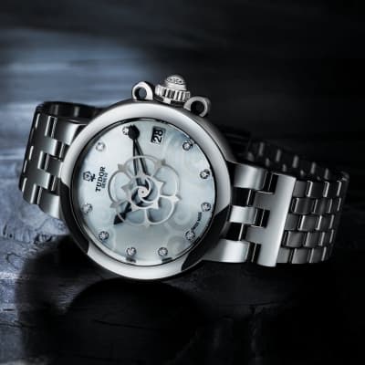 Женственные часы Tudor Clair de Rose