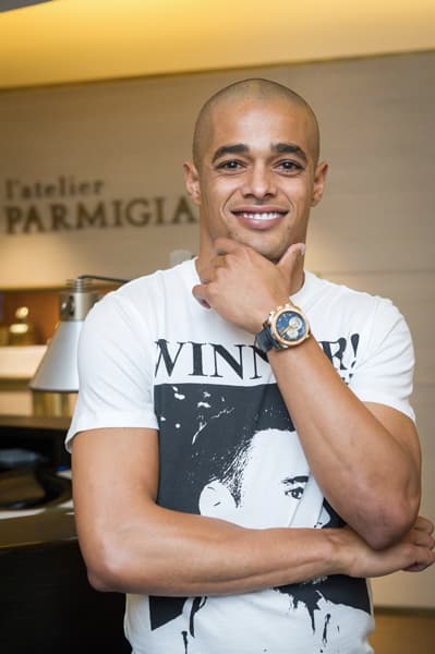 Parmigiani Fleurier награждает лучшего бразильского футболиста, играющего за российскую команду