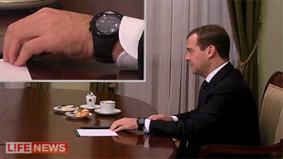 Осенью Медведев перешел на Suunto