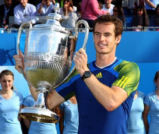 Посланник Rado одержал победу на турнире Aegon Championships