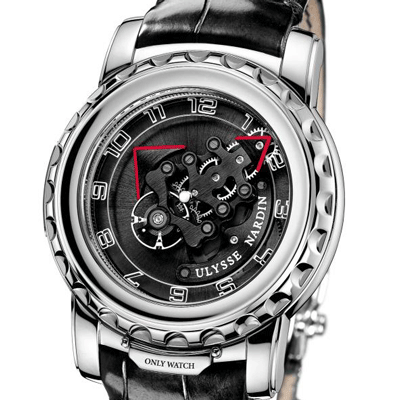Ulysse Nardin декорировал часы Freak Black Out черным титаном