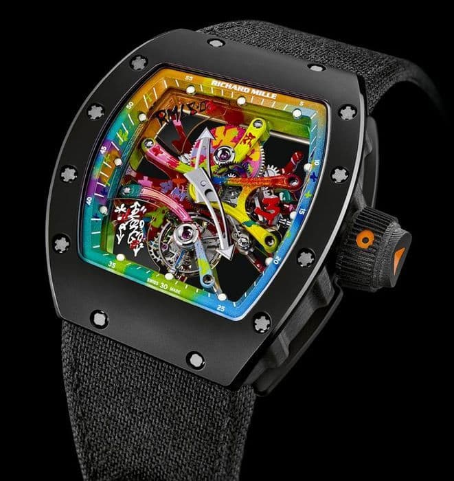 Richard Mille раскрашивает часовой механизм