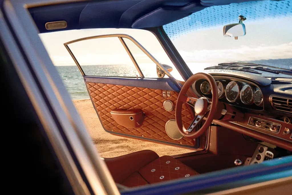 Porsche 911 от Singer Vehicle Design и Louis Vuitton