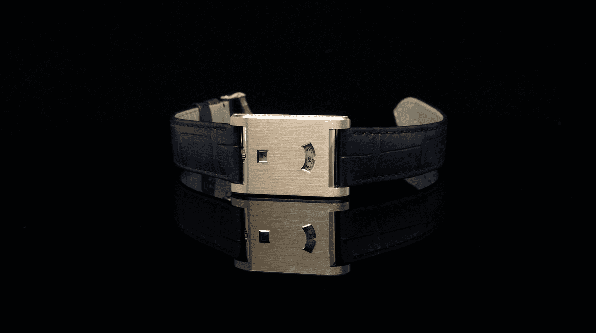 Cartier Tank à Guichets 