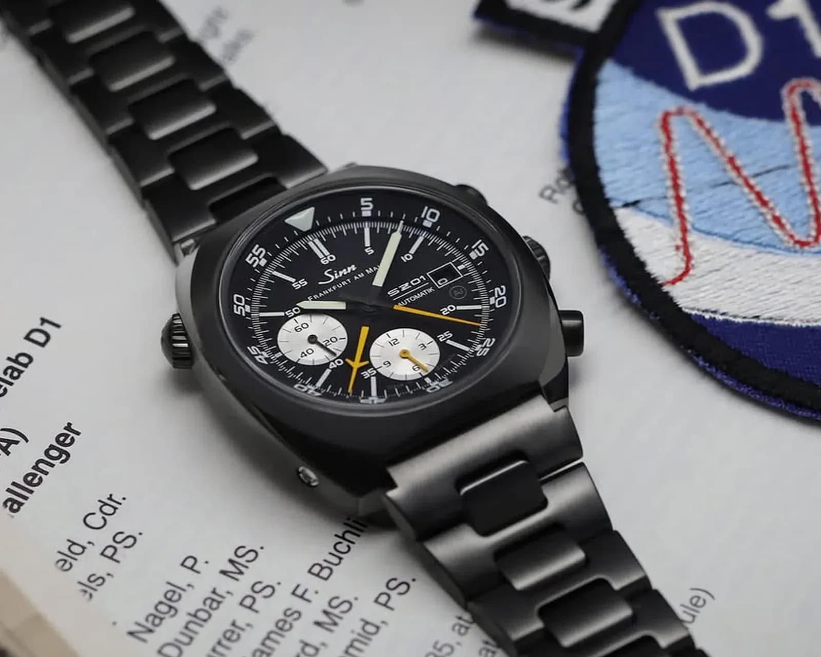 Sinn 140 A S Anniversary в честь часов Рейнхарда Фуррера