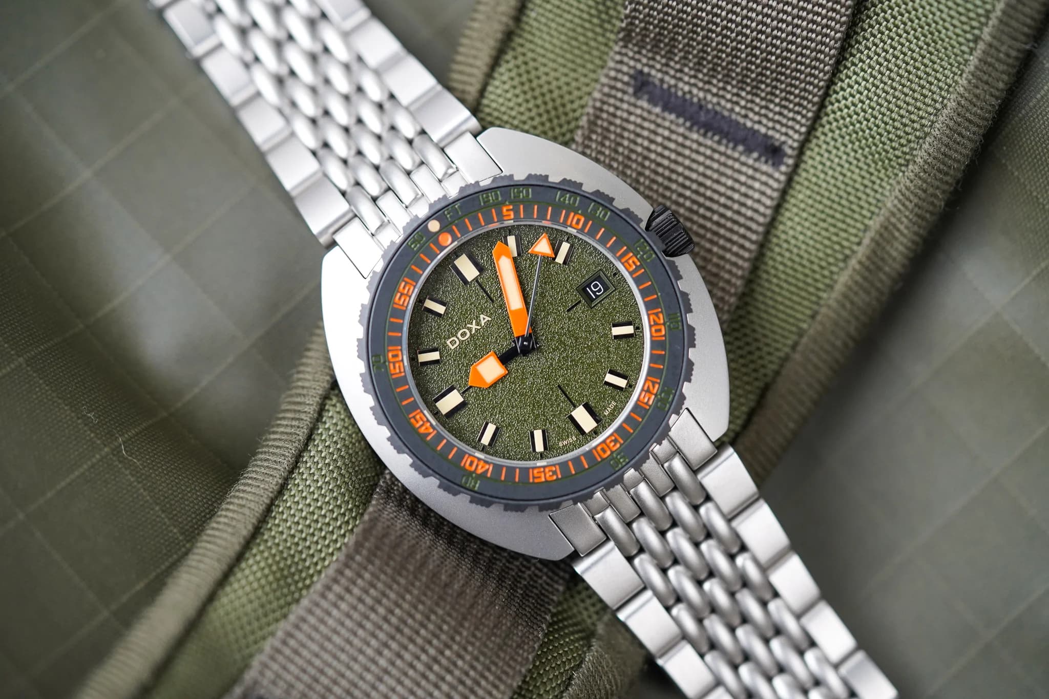 Belmont Watches X Doxa Sub 300 Beta 'Frogger'