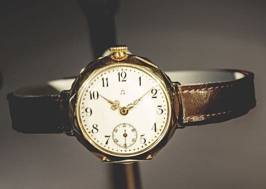 История женских часов от Omega на выставке в Санкт-Петербурге