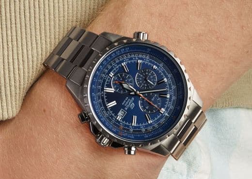 Casio выпускает хронограф Edifice с логарифмической линейкой