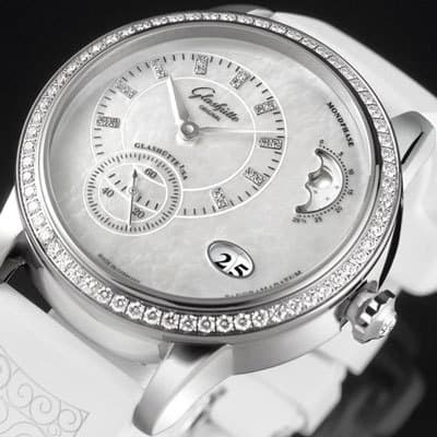 Лунный циферблат часов Glashütte Original