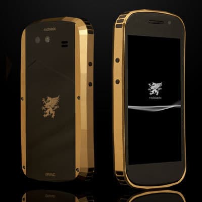 Серия телефонов Grand от Mobiado