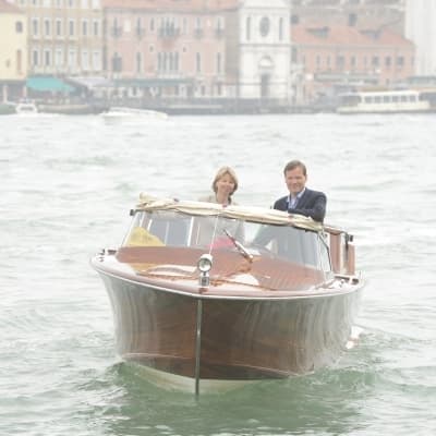 Часы Frederique Constant Runabout Venice