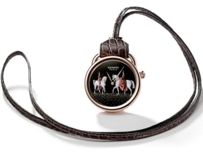 Амазонки на циферблате карманных часов Hermès