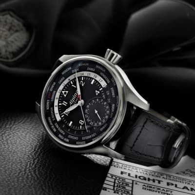 Alpina Worldtimer c индикацией мирового времени