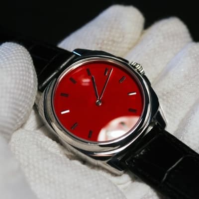 Часы Angular Momentum Splendor Sangre