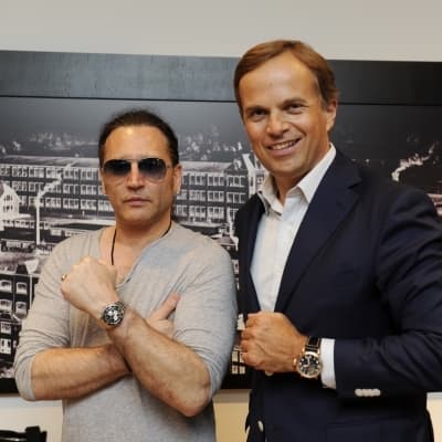Мануфактуру Zenith посетил барабанщик Kiss