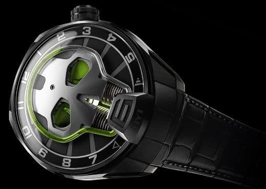 Две версии часов HYT Skull: Green Eye и Red Eye