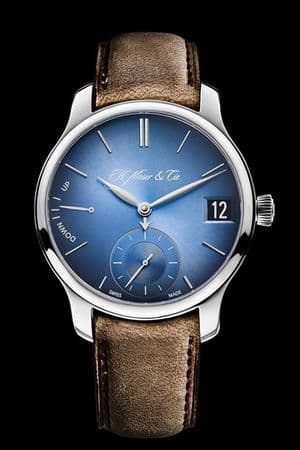 H. Moser & Cie назвала «умными» часы Endeavour Perpetual Calendar Funky Blue