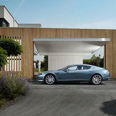Часы от Jaeger-LeCoultre и Aston Martin