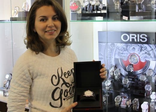 Oris подарил часы за признание в любви