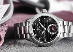 Часы Alpina Horological Smartwatch Ladies