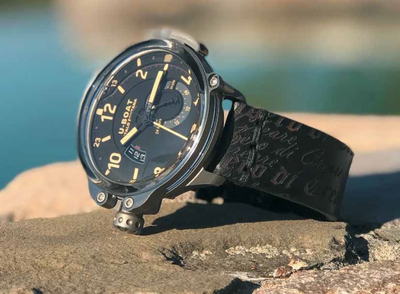 Часы U-Boat  Capsule