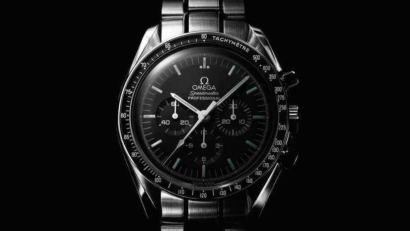 Часы Omega Speedmaster Moonwatch Professional Chronograph
