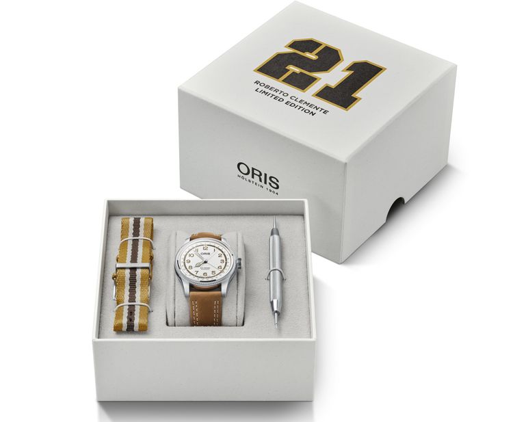 Часы Oris Roberto Clemente Limited Edition 