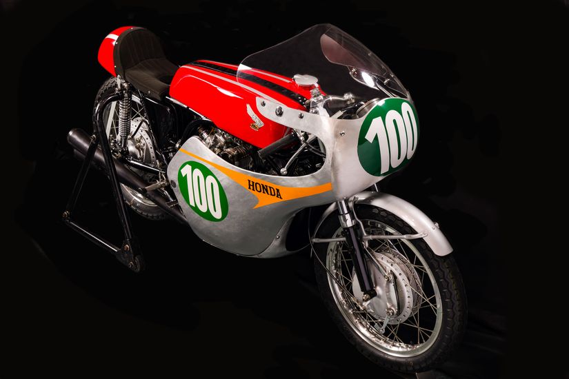 Мотоцикл Honda RC162