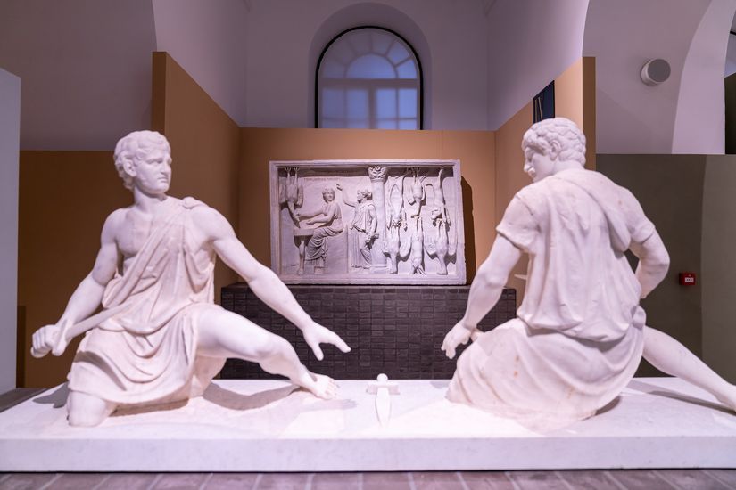 Выставка Мрамор Торлонии в Риме