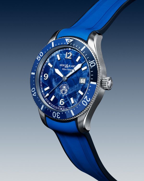 Часы Montblanc 1858 Iced Sea Automatic Date - Blue 