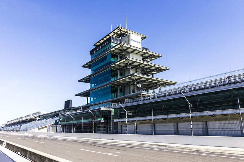 Пагода на трассе Indy 500