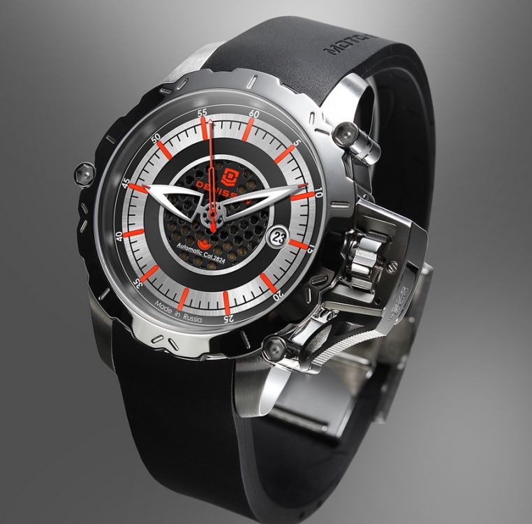 Часы Denissov и модель Moto Style