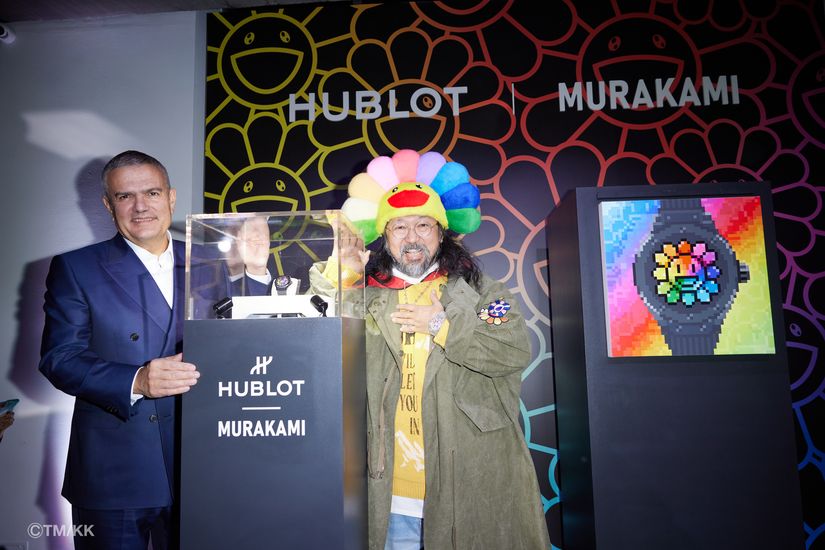 Презентация часов Hublot Classic Fusion Takashi Murakami Black Ceramic Rainbow