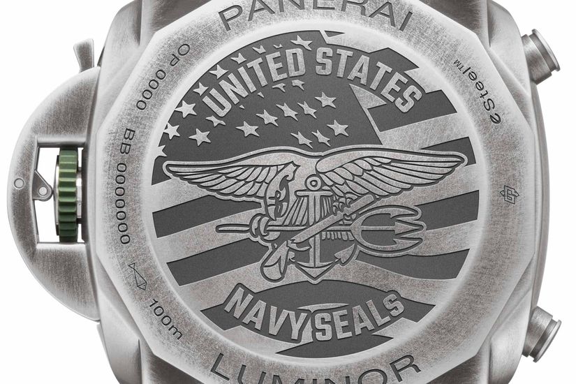 часы Panerai-Luminor-Marina-Navy-Seals-1